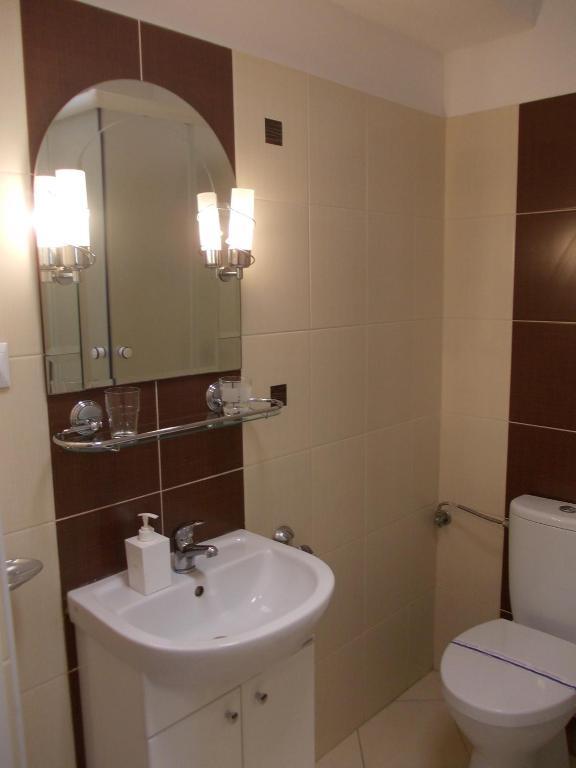 Scsk Zurawia Bed & Breakfast Warsaw Phòng bức ảnh